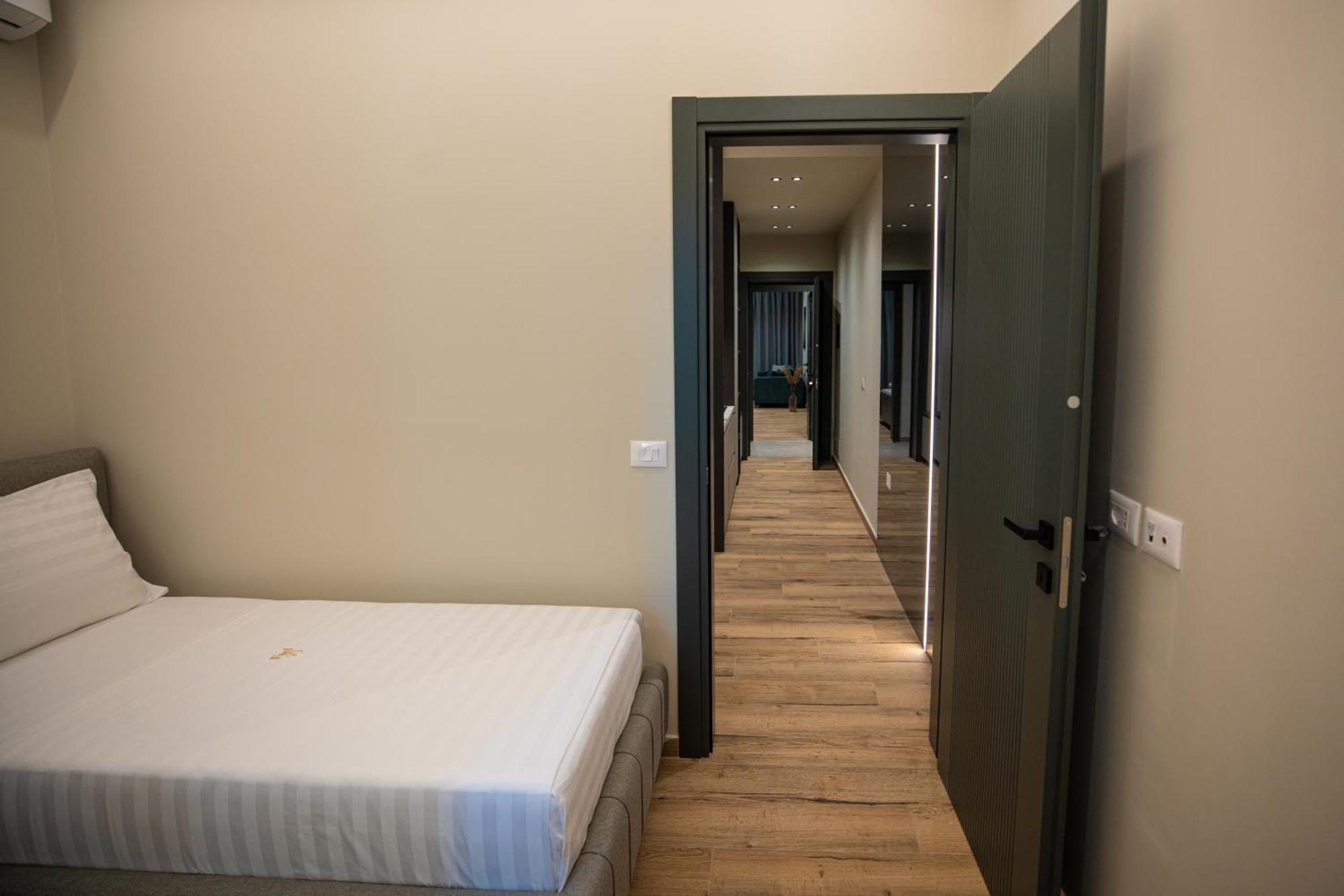 Vlore Luxury Apartaments "Fael" Eksteriør bilde