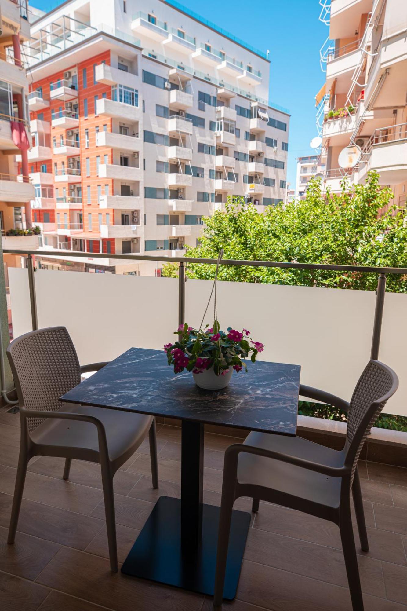 Vlore Luxury Apartaments "Fael" Eksteriør bilde